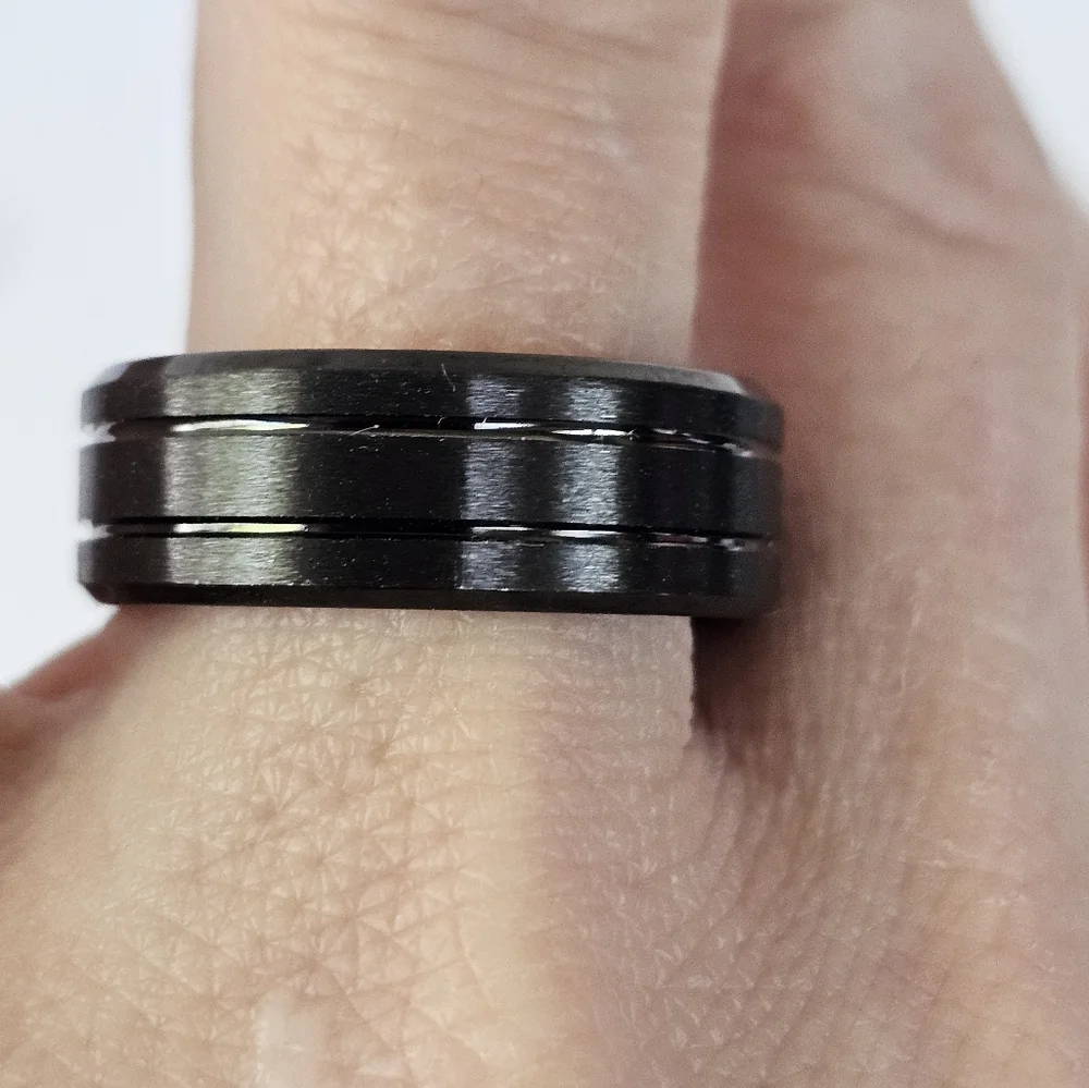 Mens Tungten Carbide 8mm Wedding Band NWT Size 10